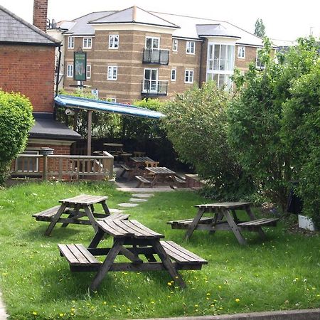 Jolly Brewers Free House Inn Бишопс-Стортфорд Экстерьер фото