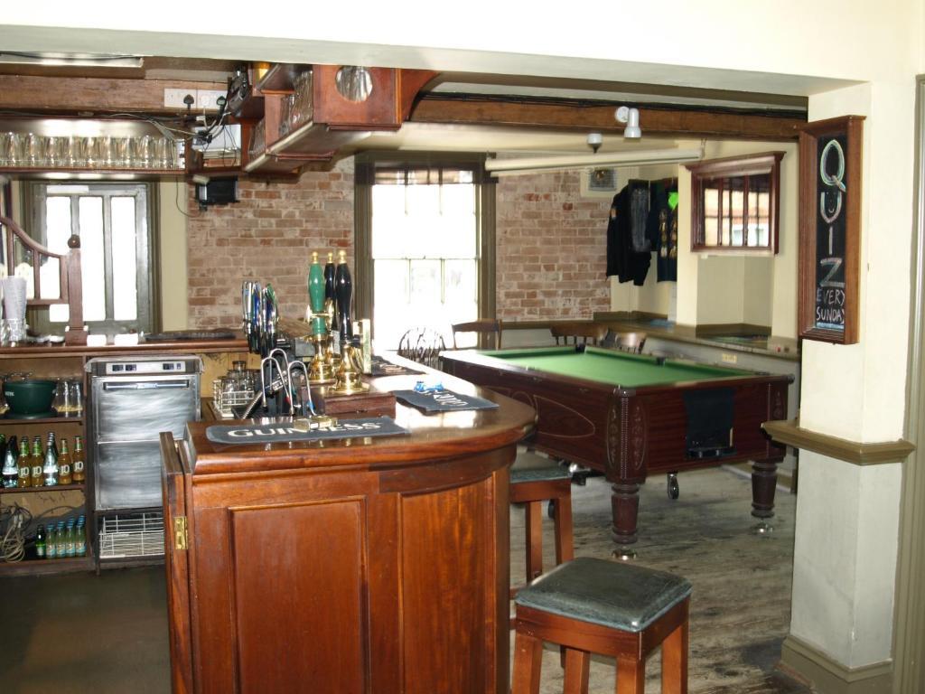 Jolly Brewers Free House Inn Бишопс-Стортфорд Экстерьер фото